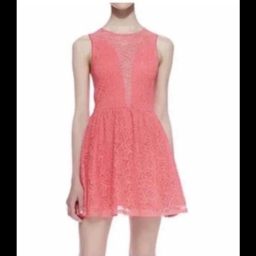 for love and lemons small dress